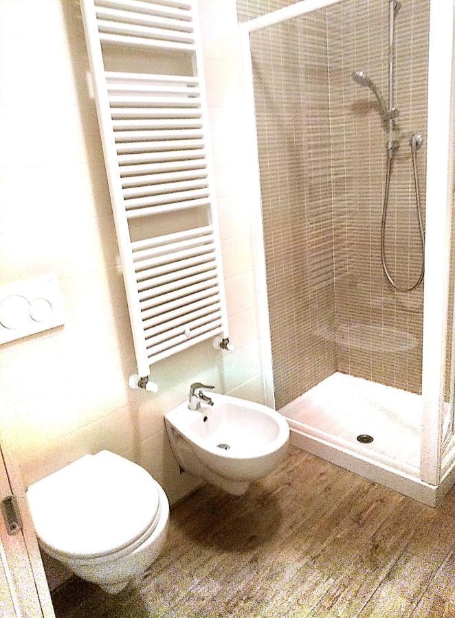 B&B Foscolo Llido Degli Estensi Exteriör bild
